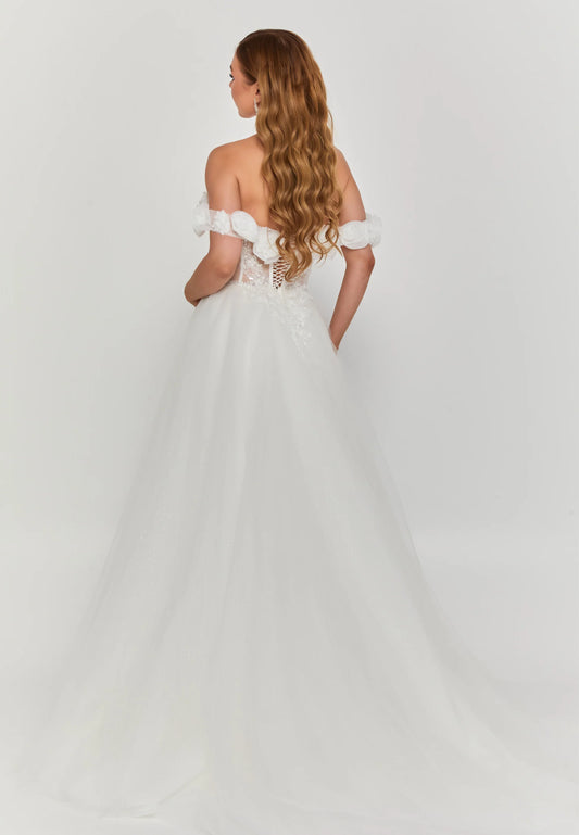 Off Shoulder Maxi Tulle Regular Wedding Dress Unit Price: €250