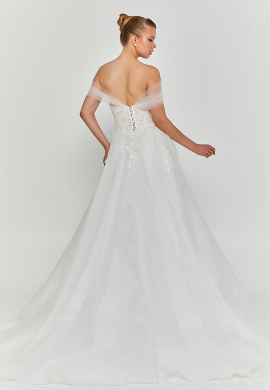 Off Shoulder Maxi Polyester Regular Wedding Dress Unit Price: €210