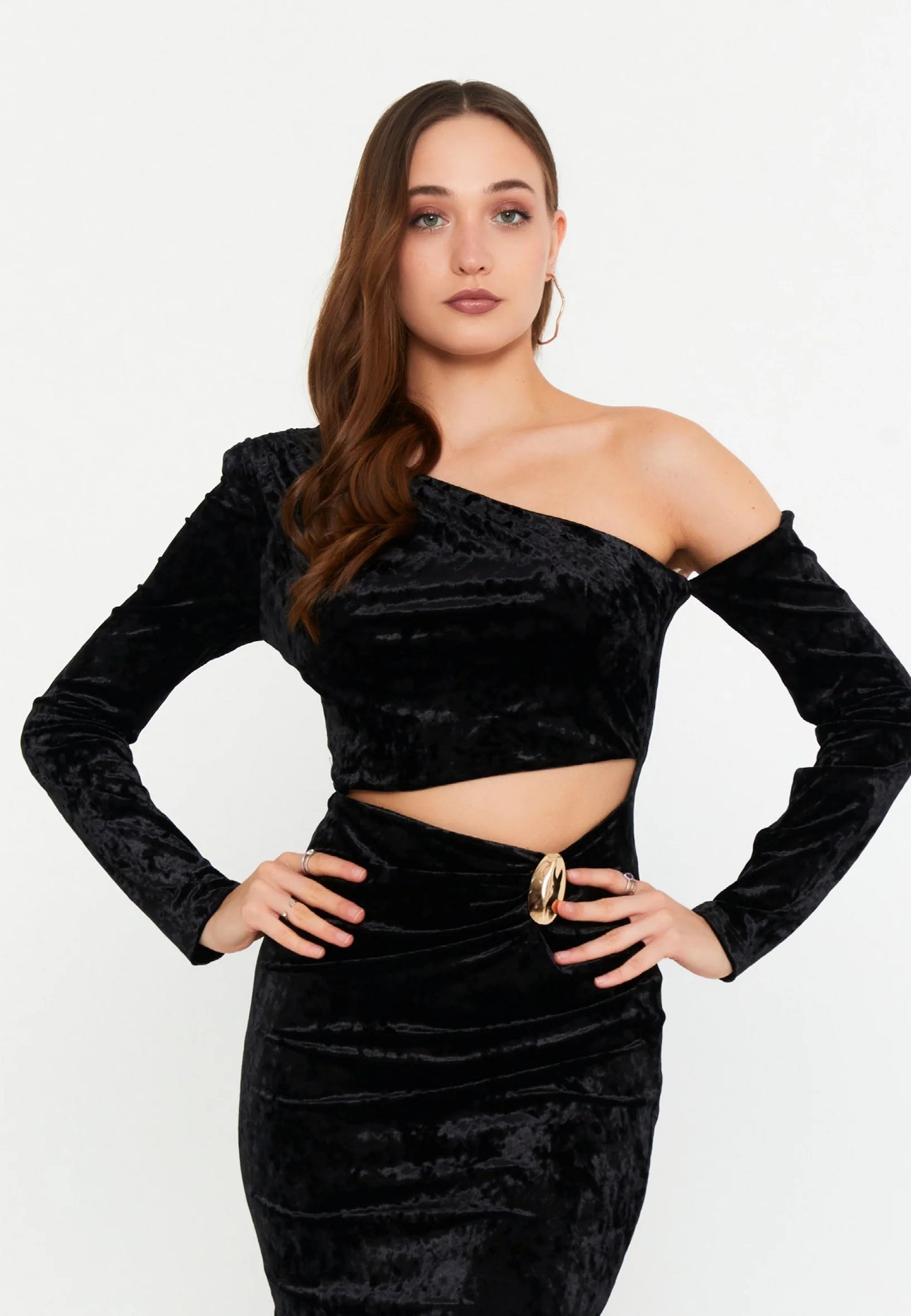 Long Sleeve Midi Velvet Column Regular Evening Dress Unit Price: €40