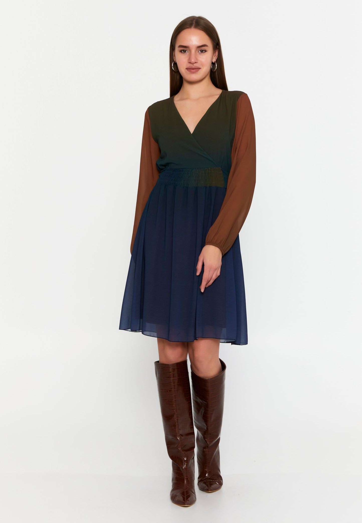 Long Sleeve Mini Chiffon Column Regular Casual Dress Unit Price: €27