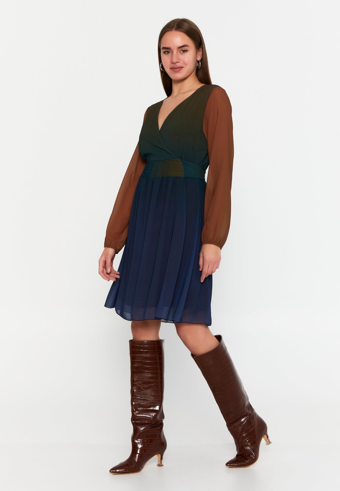 Long Sleeve Mini Chiffon Column Regular Casual Dress Unit Price: €27