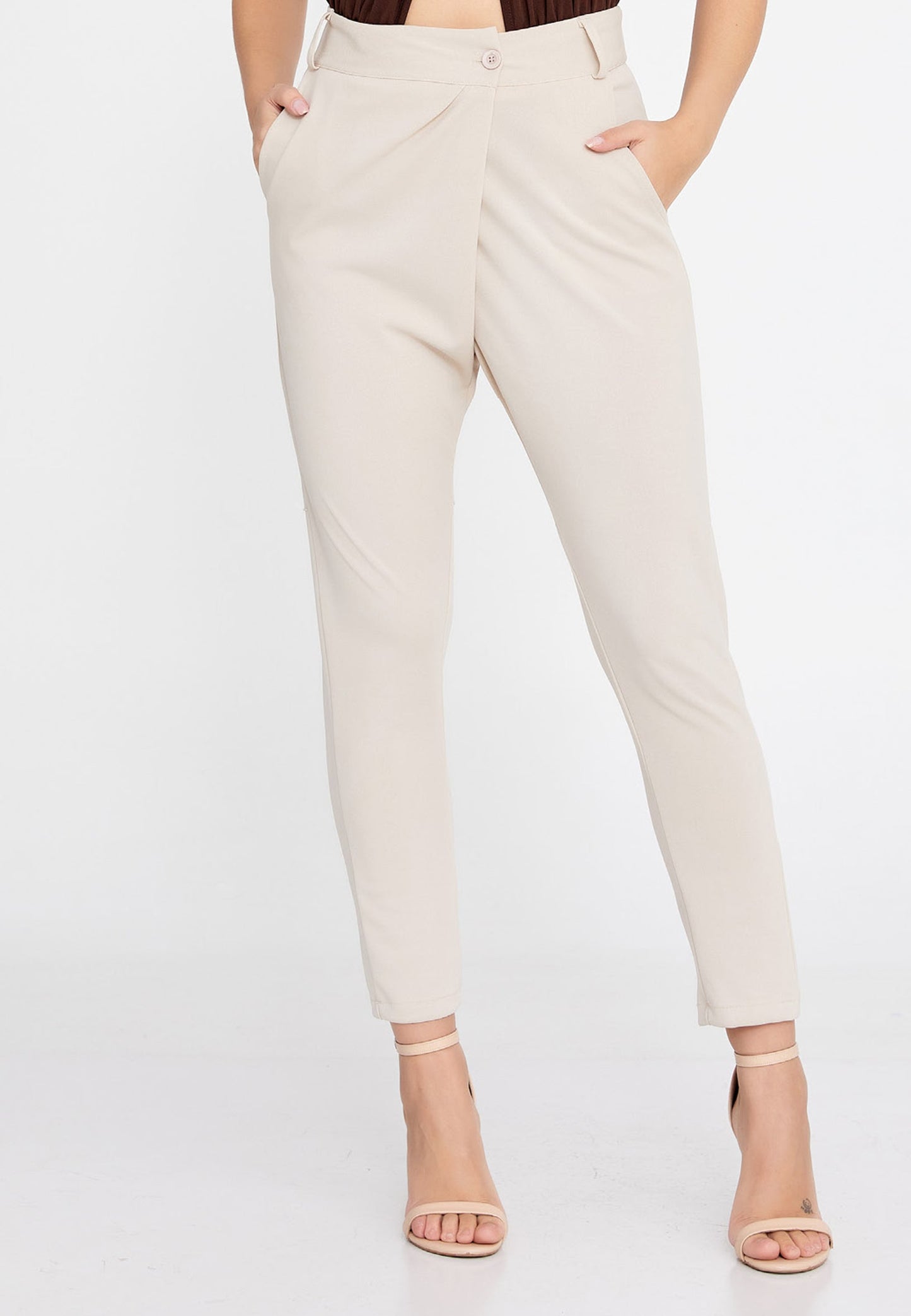 Skinny Fit Regular Pants Unit Price: €20