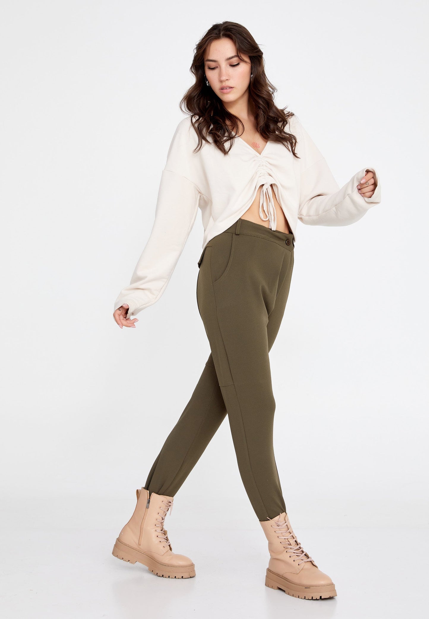 Skinny Fit Regular Pants Unit Price: €20