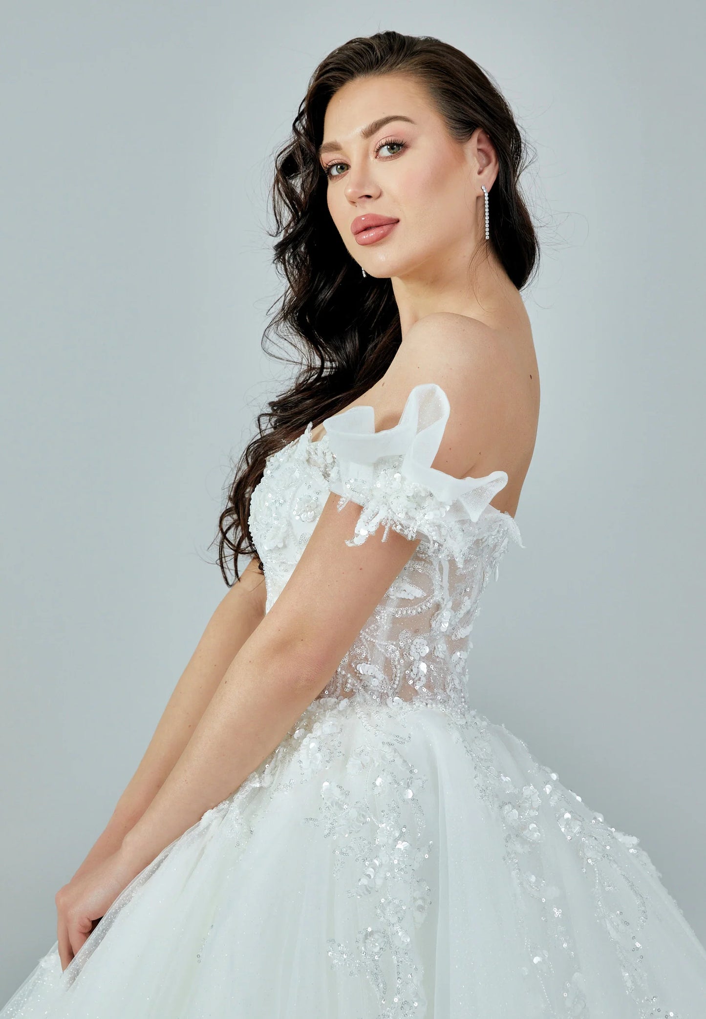 Off Shoulder Maxi Tulle Regular Wedding Dress Unit Price: €645