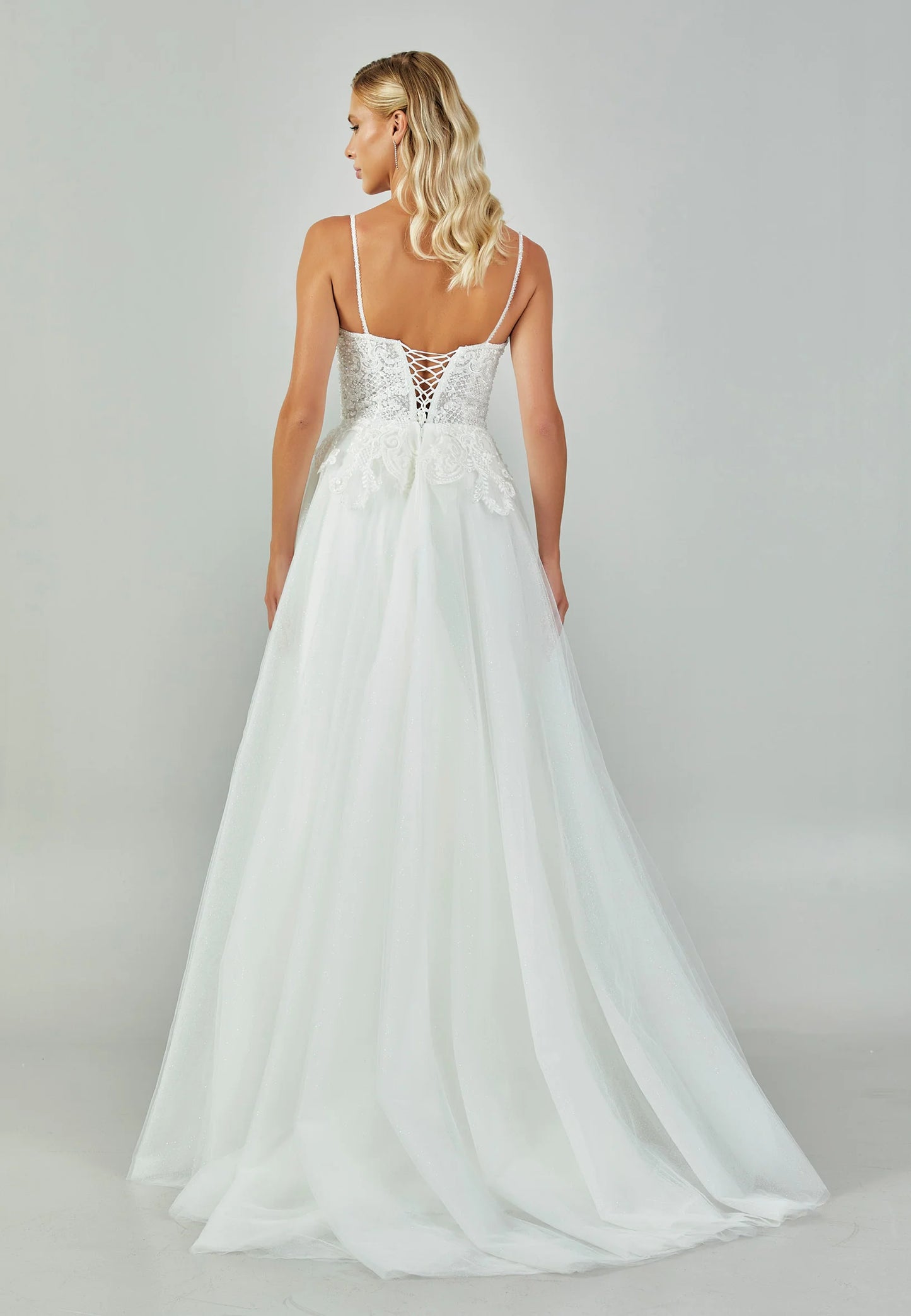 Sleeveless Maxi Tulle Regular Wedding Dress Unit Price: €200