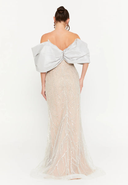 Off Shoulder Maxi Tulle Mermaid Regular Wedding Guest Dress Unit Price: €72
