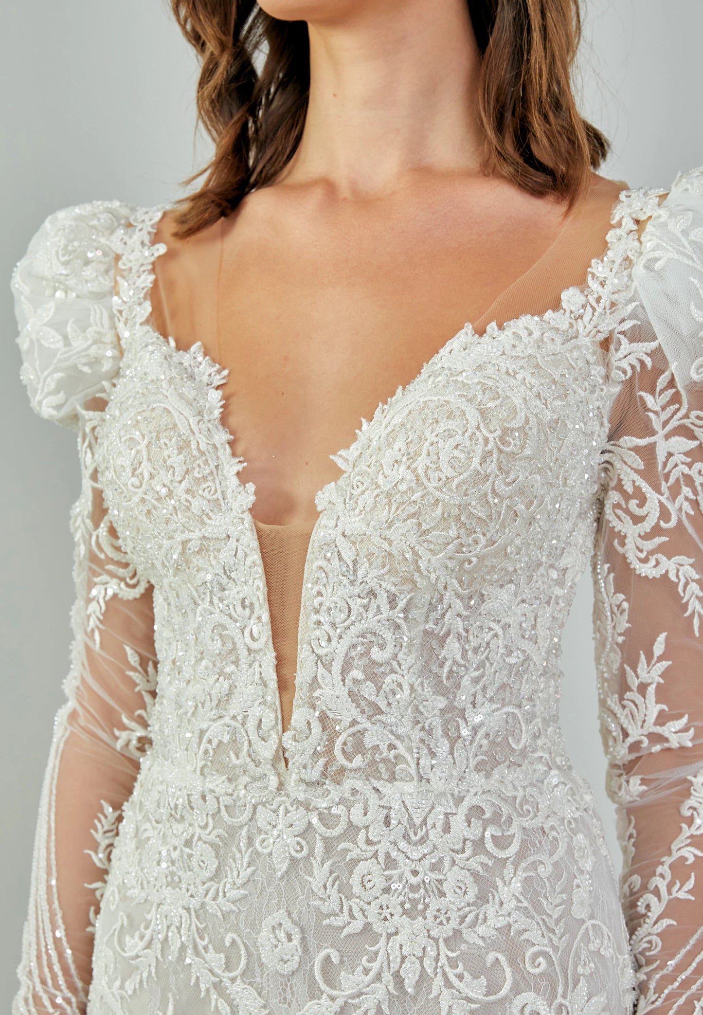 Long Sleeve Maxi Tulle Regular Wedding Dress Unit Price: €480