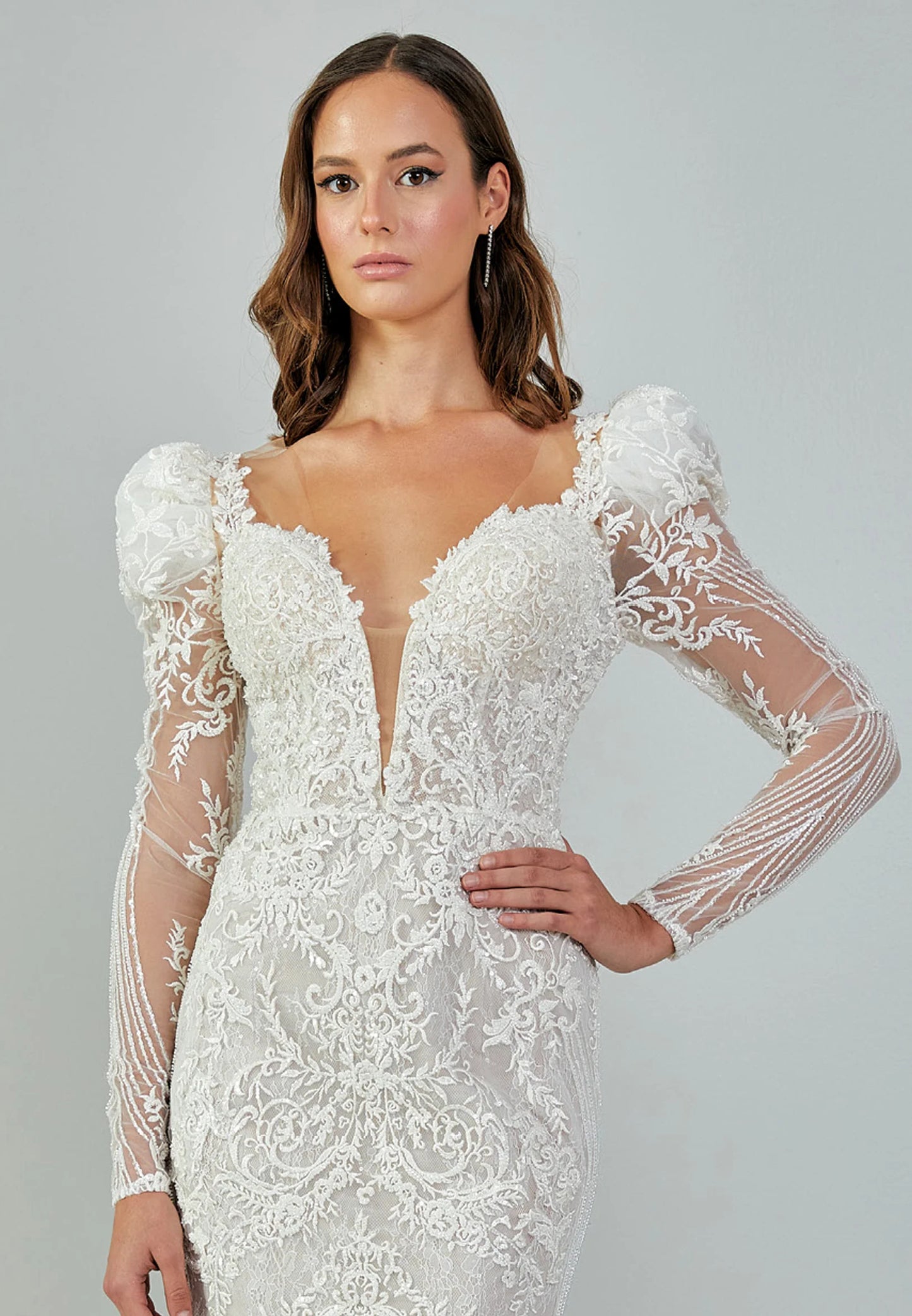 Long Sleeve Maxi Tulle Regular Wedding Dress Unit Price: €480