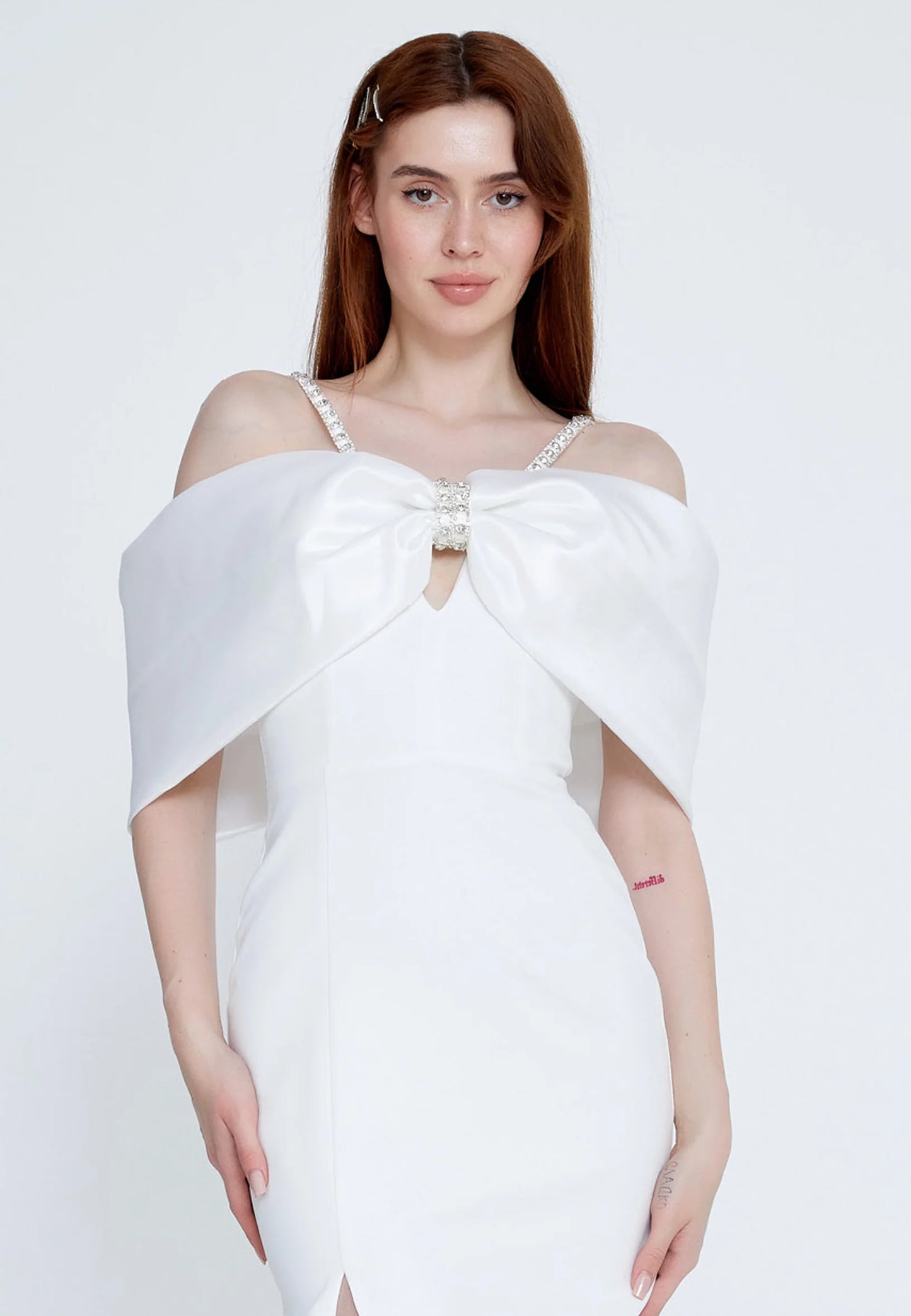 Off Shoulder Maxi Crepe Column Regular Evening Dress Unit Price: €36