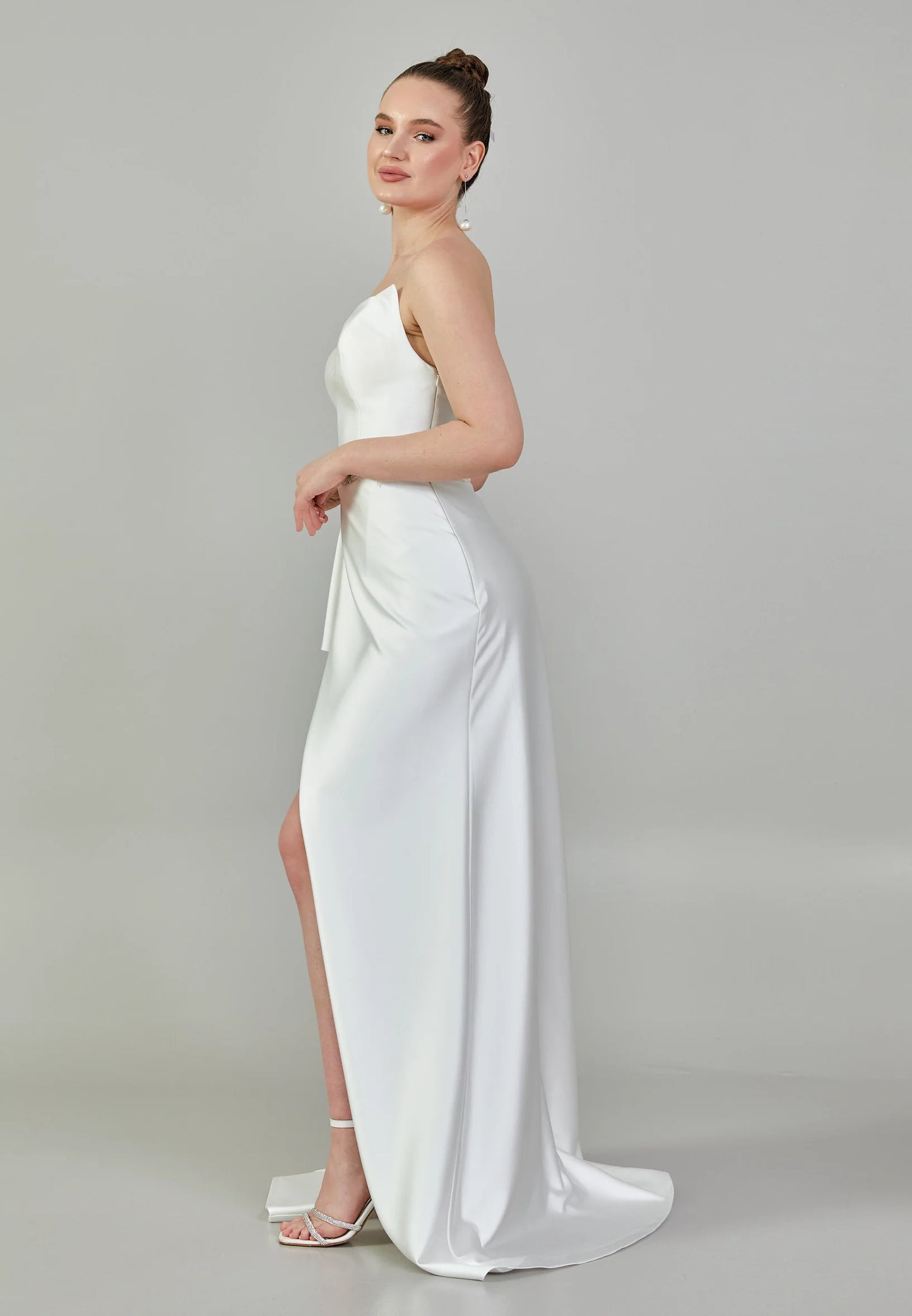 Strapless Maxi Satin Regular Wedding Dress Unit Price: €220