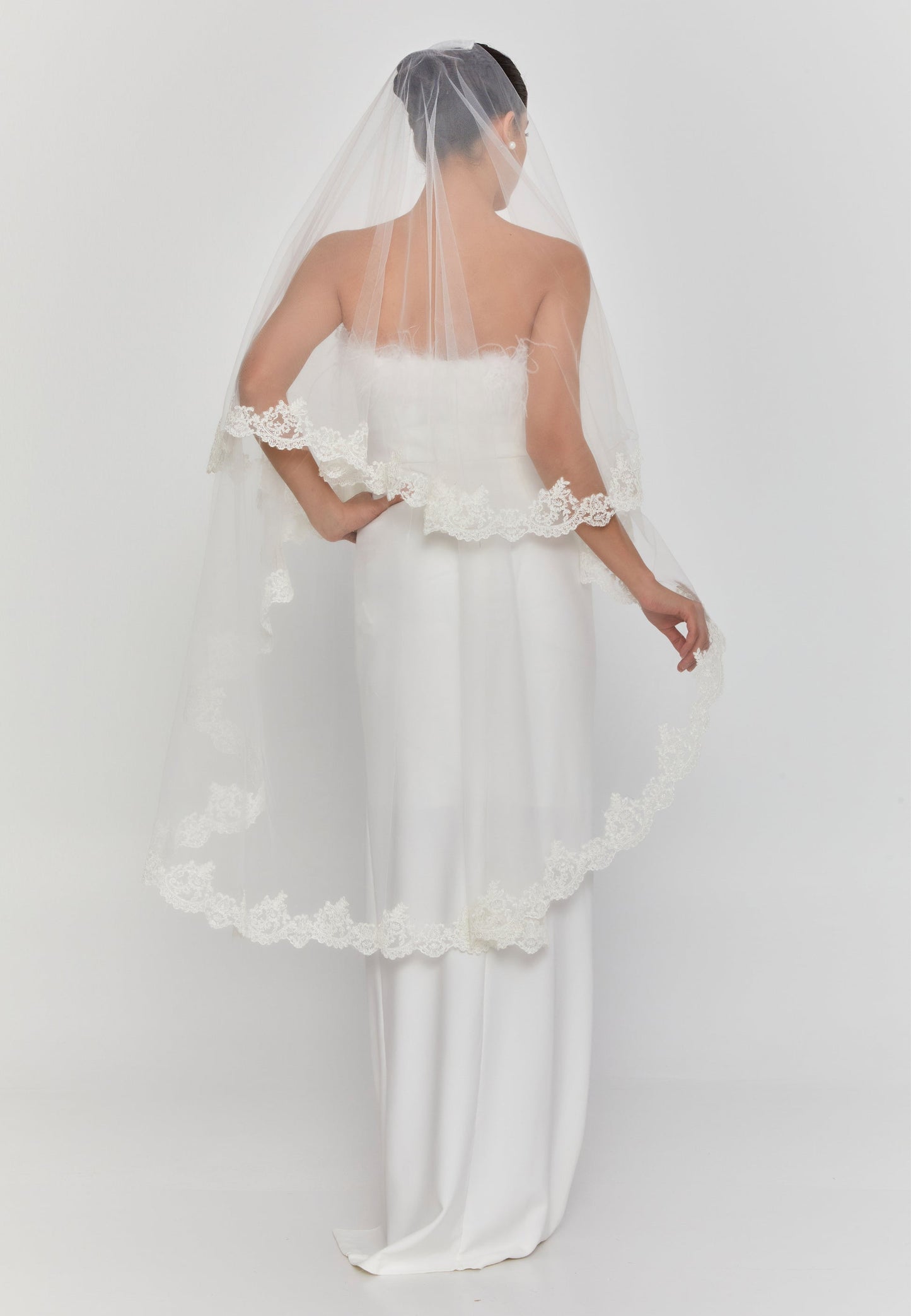 Lace Double Tier Tulle Veil (2mt-n) Unit Price: €20