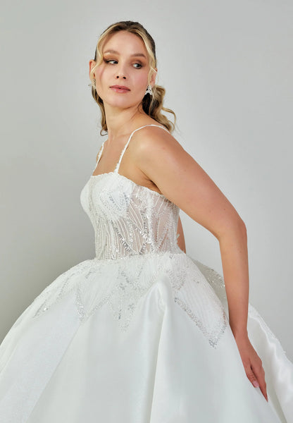 Sleeveless Maxi Polyester Plus Size Wedding Dress Unit Price: €240