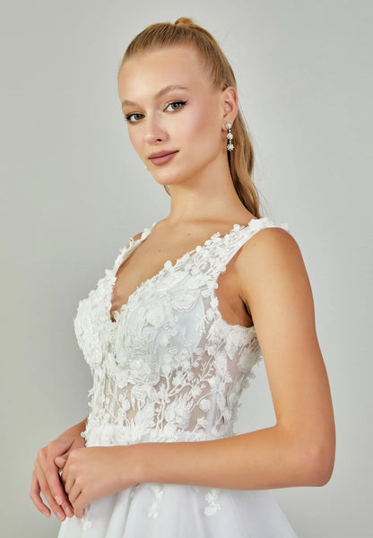 Sleeveless Maxi Tulle Regular Wedding Dress Unit Price: €420