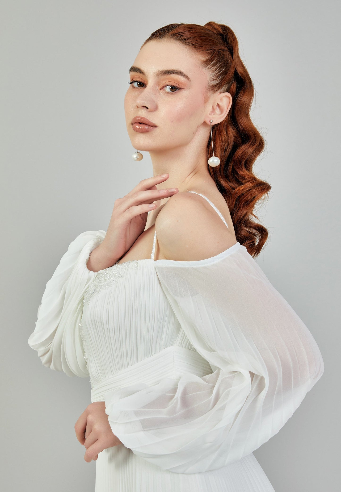 Off Shoulder Maxi Chiffon Regular Wedding Dress Unit Price: €130