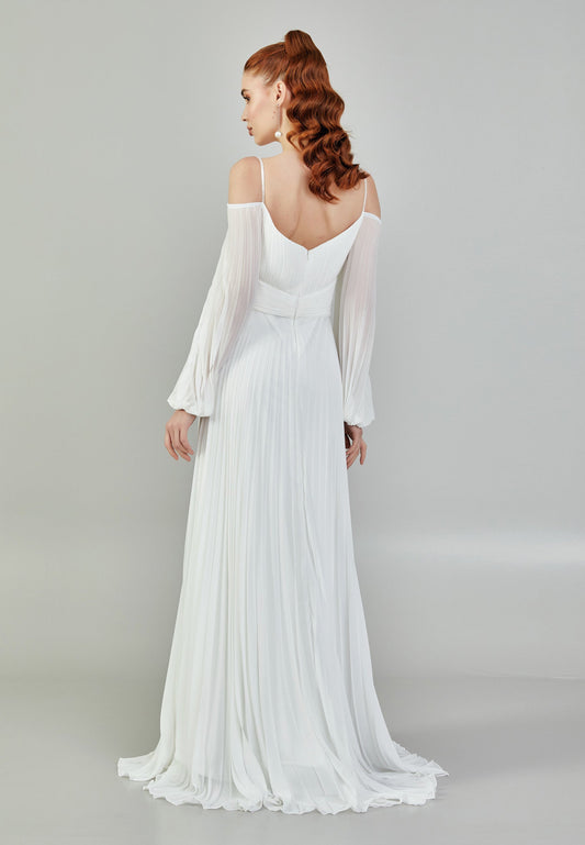 Off Shoulder Maxi Chiffon Regular Wedding Dress Unit Price: €130