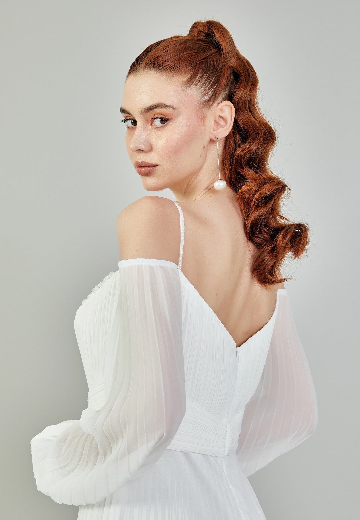 Off Shoulder Maxi Chiffon Regular Wedding Dress Unit Price: €130