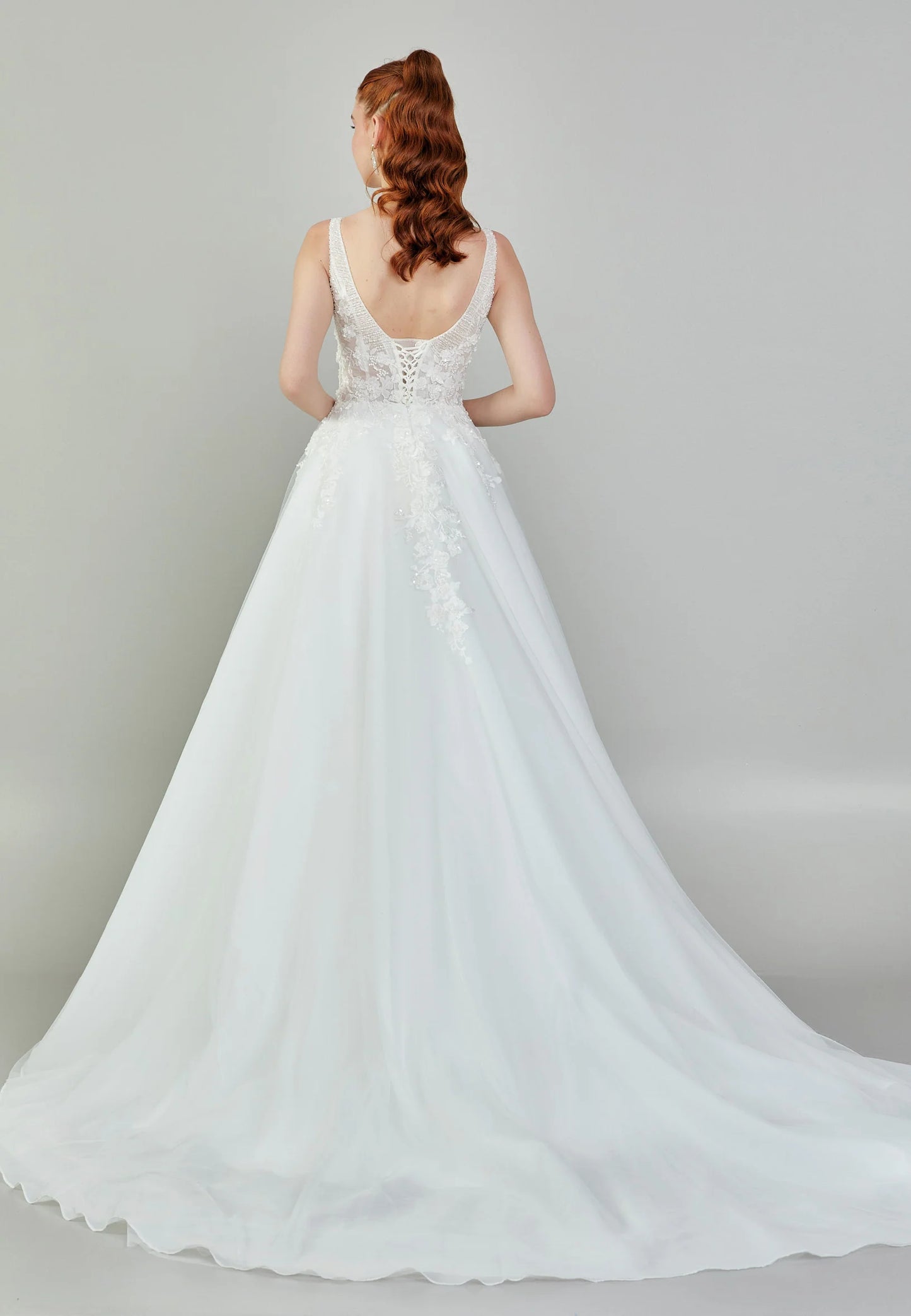 Sleeveless Maxi Tulle Regular Wedding Dress Unit Price: €240