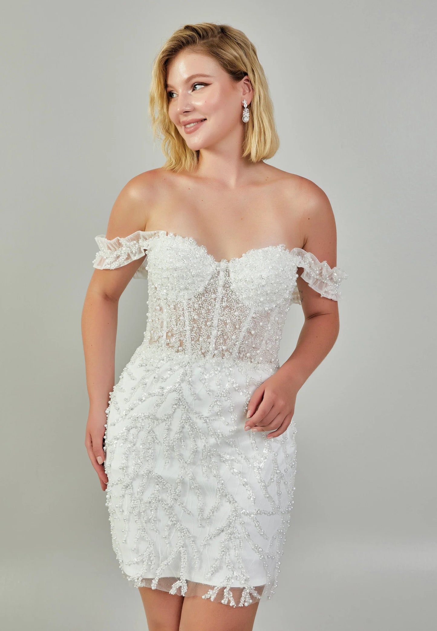 Off Shoulder Maxi Tulle Regular Wedding Dress Unit Price: €420