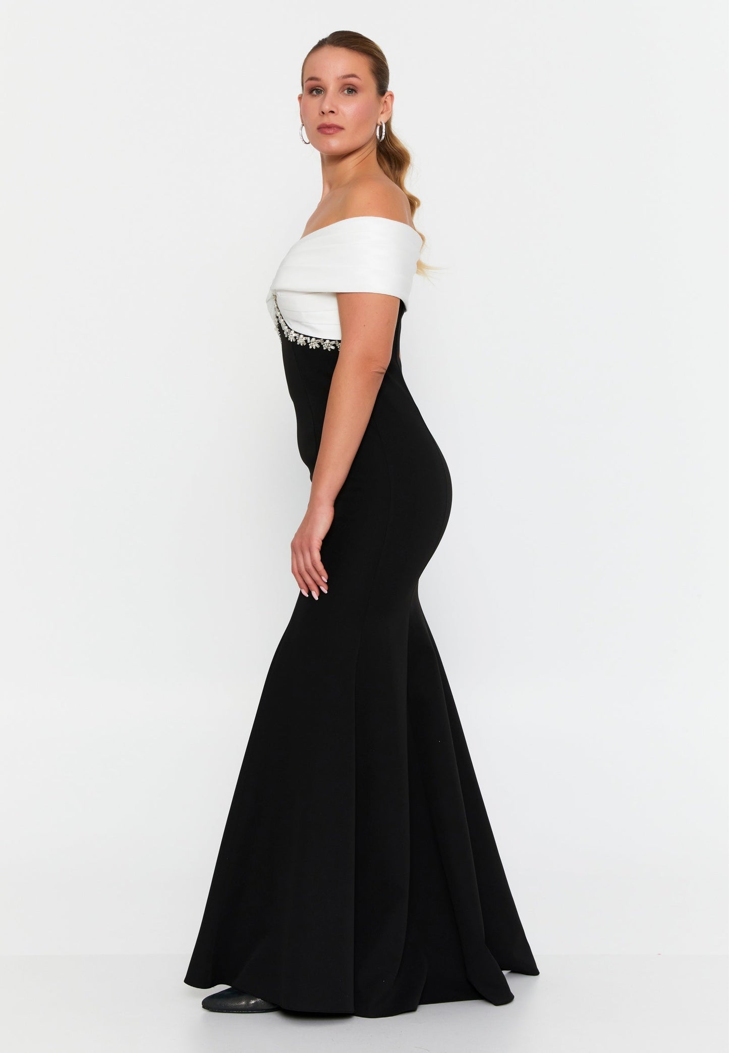 Off Shoulder Maxi Crepe Mermaid Plus Size Wedding Guest Dress Unit Price: €60
