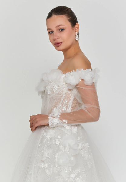 Off Shoulder Maxi Tulle Regular Wedding Dress Unit Price: €300