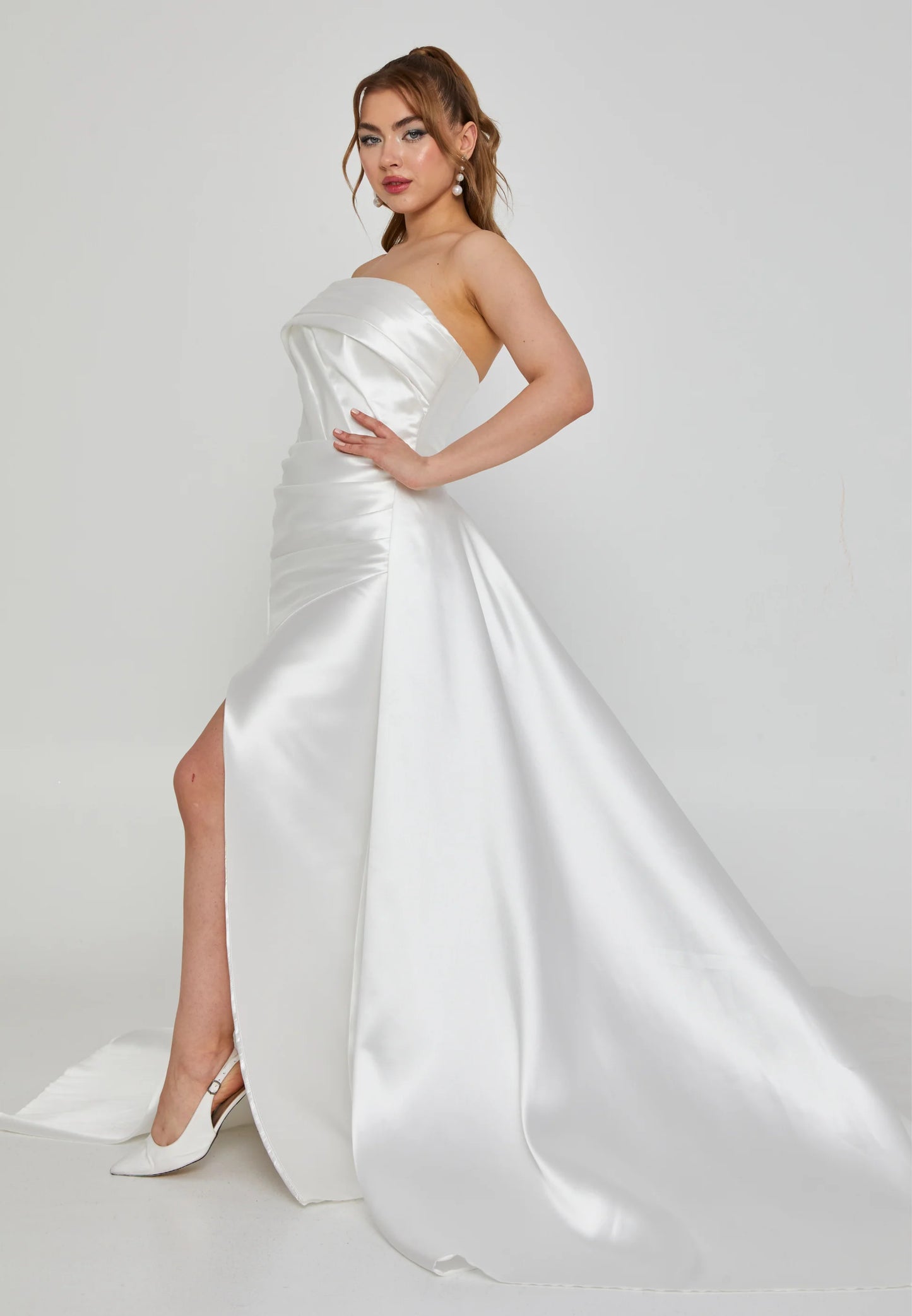Strapless Maxi Polyester Regular Wedding Dress Unit Price: €550
