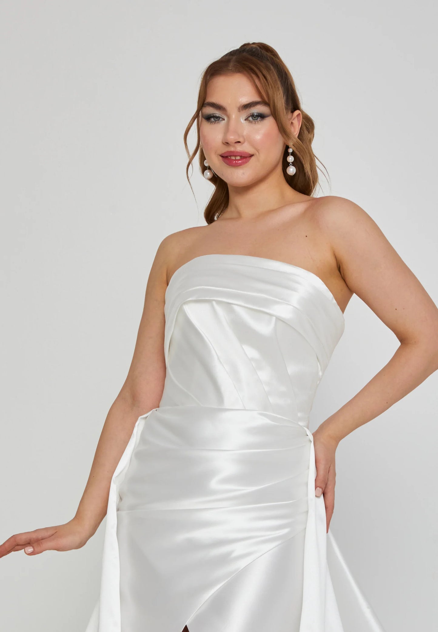 Strapless Maxi Polyester Regular Wedding Dress Unit Price: €550