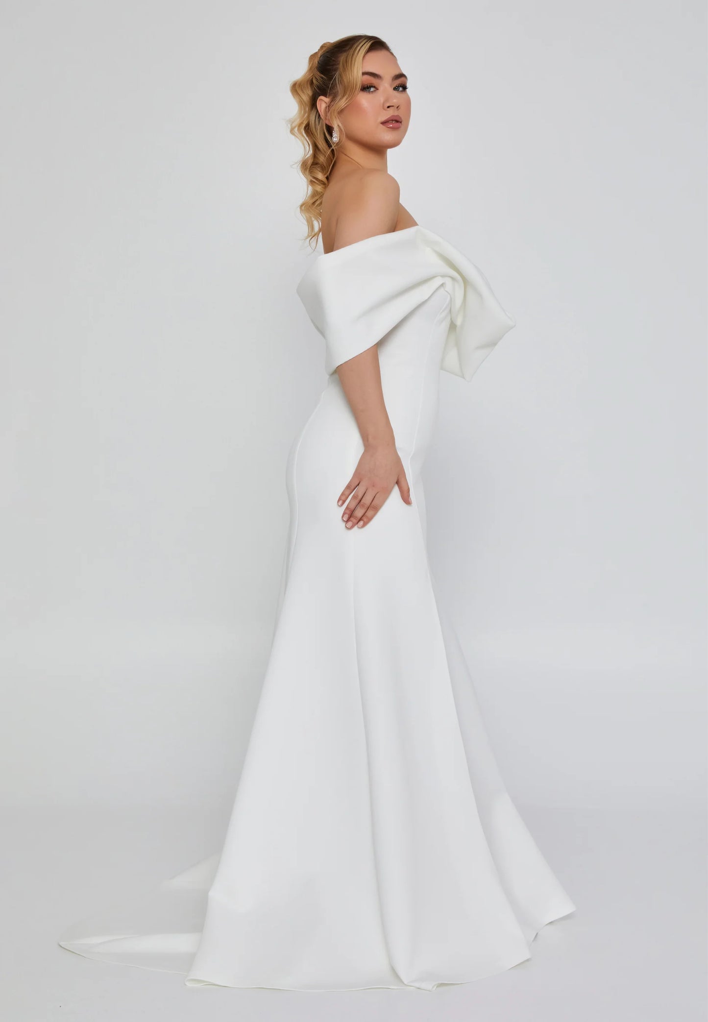 Off Shoulder Maxi Lycra Regular Wedding Dress Unit Price: €330