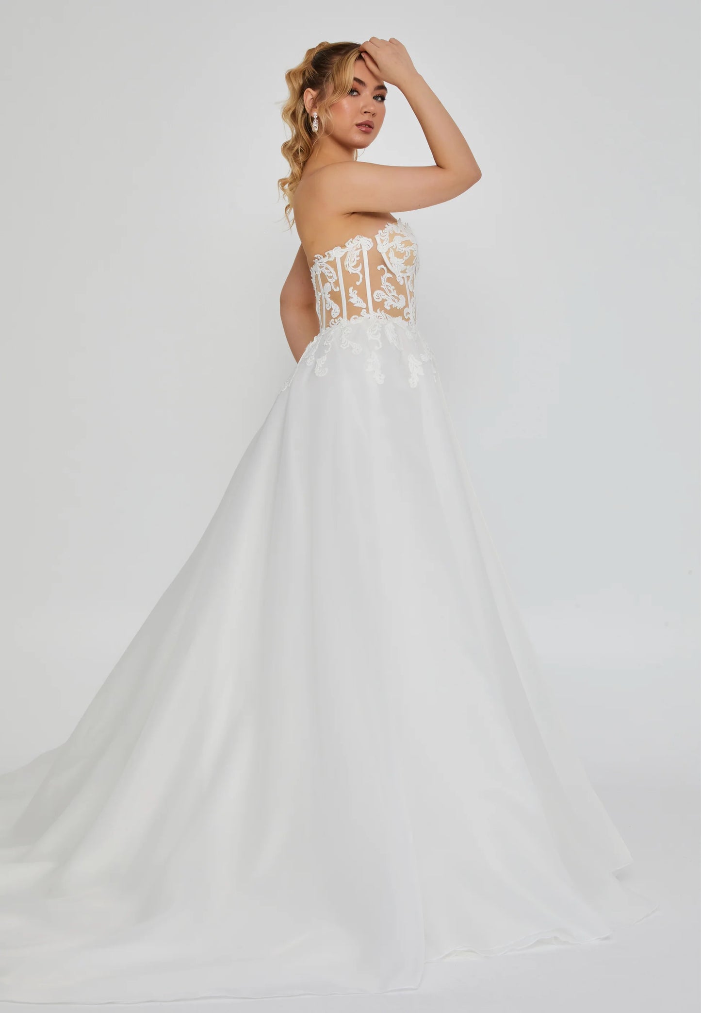 Strapless Maxi Polyester Regular Wedding Dress Unit Price: €210