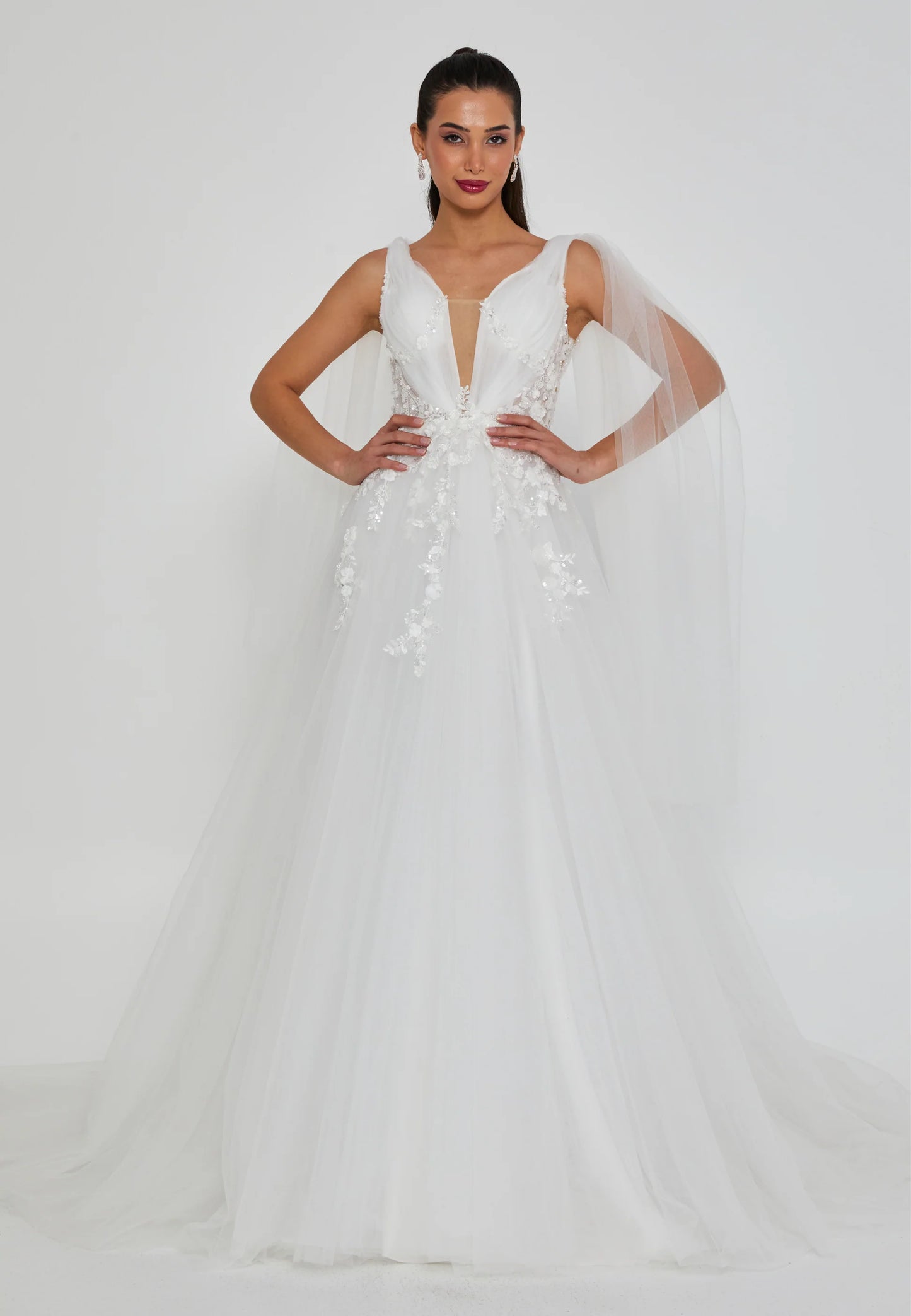 Sleeveless Maxi Tulle Regular Wedding Dress Unit Price: €210