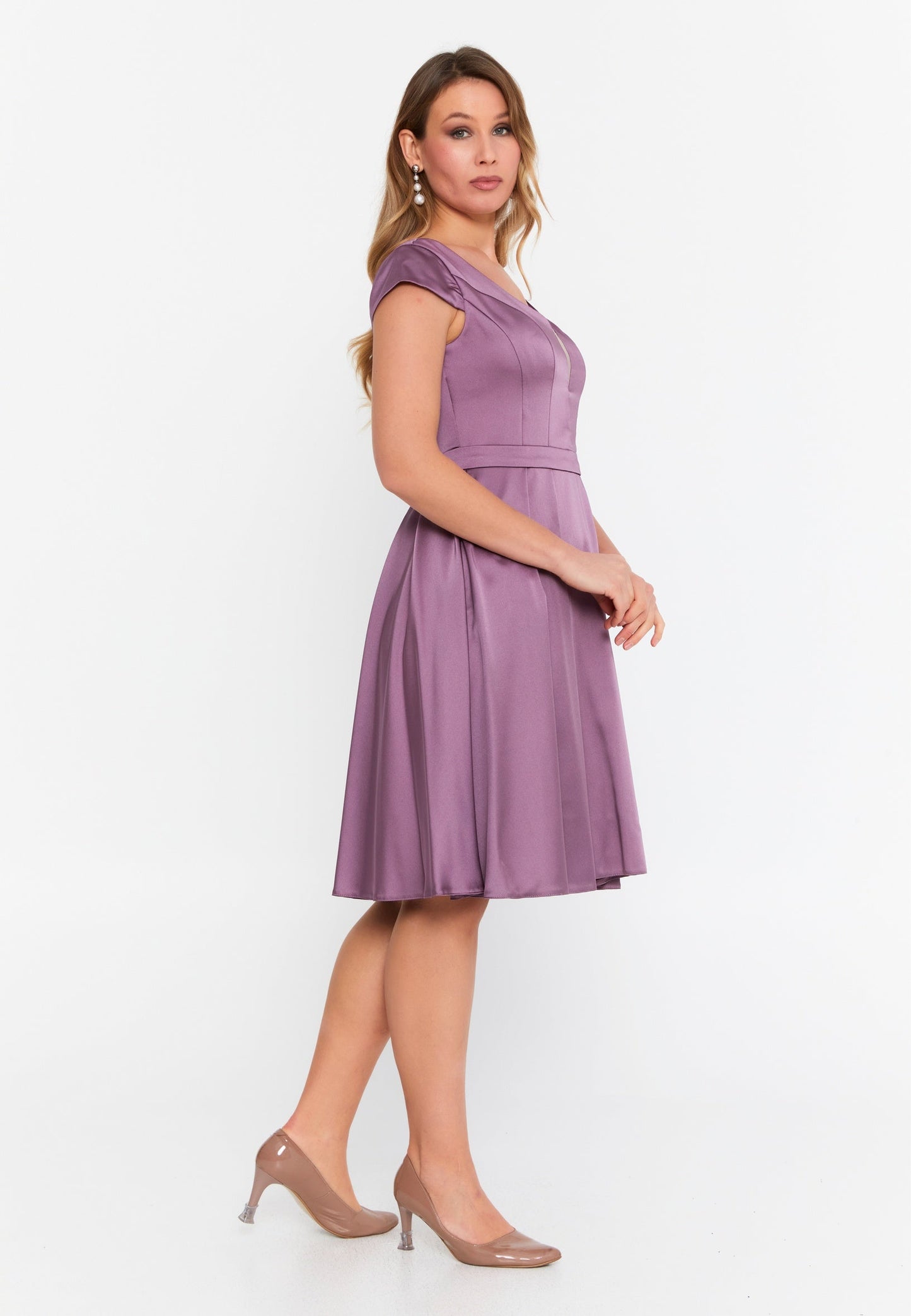 Short Sleeve Mini Satin Column Plus Size Evening Dress Unit Price: €31