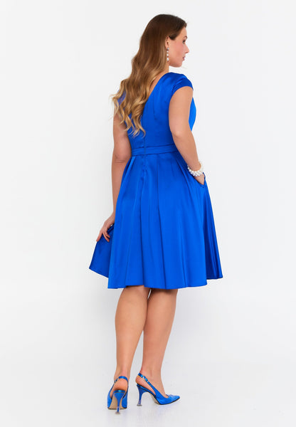 Short Sleeve Mini Satin Column Plus Size Evening Dress Unit Price: €31