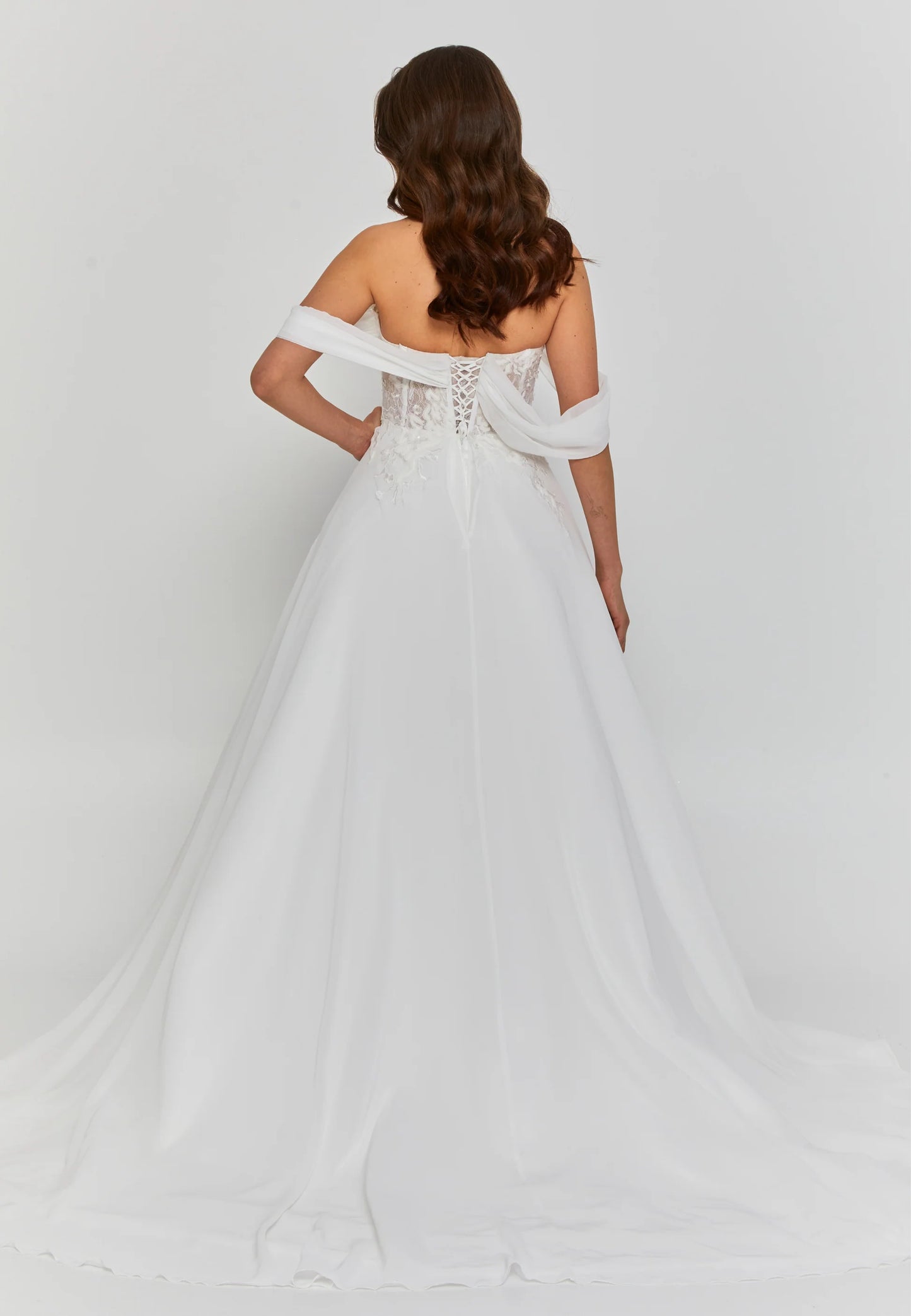 Off Shoulder Maxi Chiffon Regular Wedding Dress Unit Price: €240