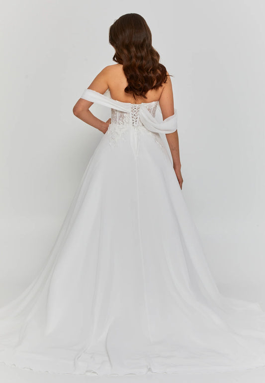 Off Shoulder Maxi Chiffon Regular Wedding Dress Unit Price: €240