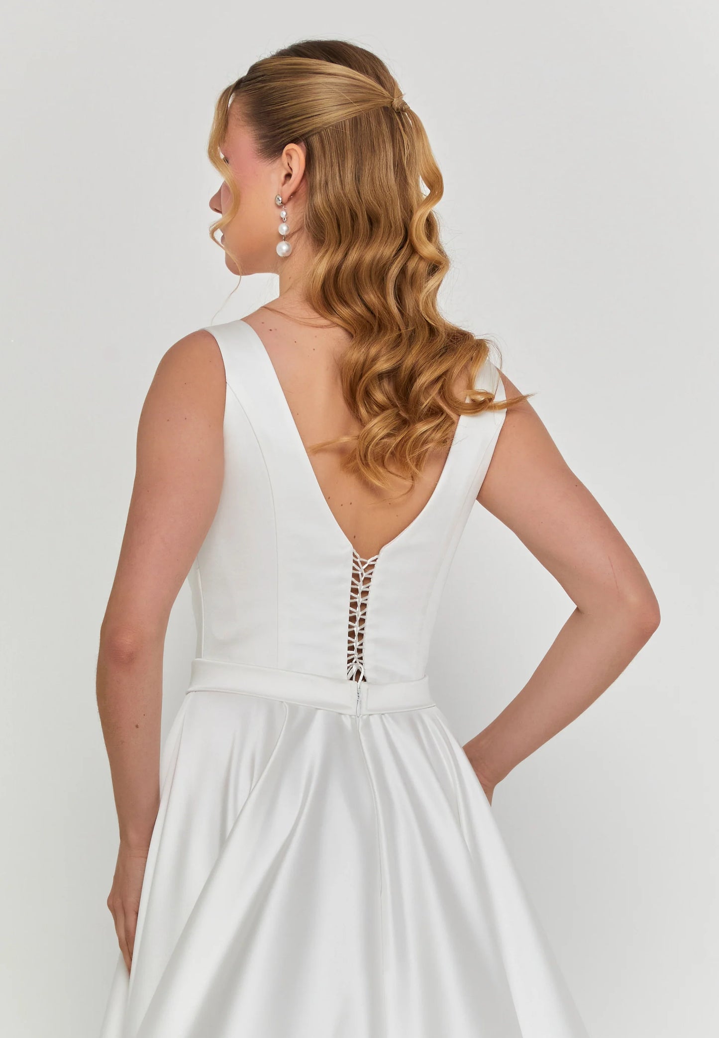 Sleeveless Maxi Satin Regular Wedding Dress Unit Price: €355