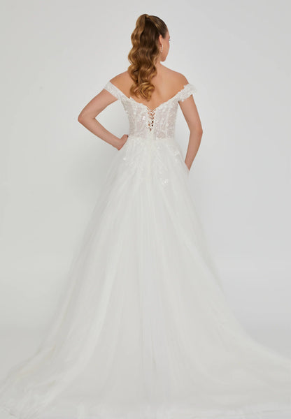 Off Shoulder Maxi Tulle Regular Wedding Dress Unit Price: €300