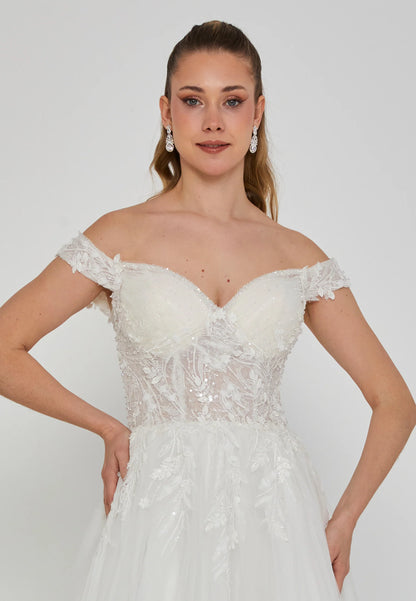 Off Shoulder Maxi Tulle Regular Wedding Dress Unit Price: €300