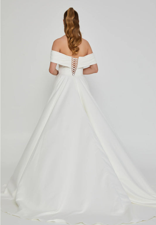 Off Shoulder Maxi Polyester Regular Wedding Dress Unit Price: €270