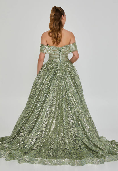 Off Shoulder Maxi Tulle Regular Engagement Dress Unit Price: €250