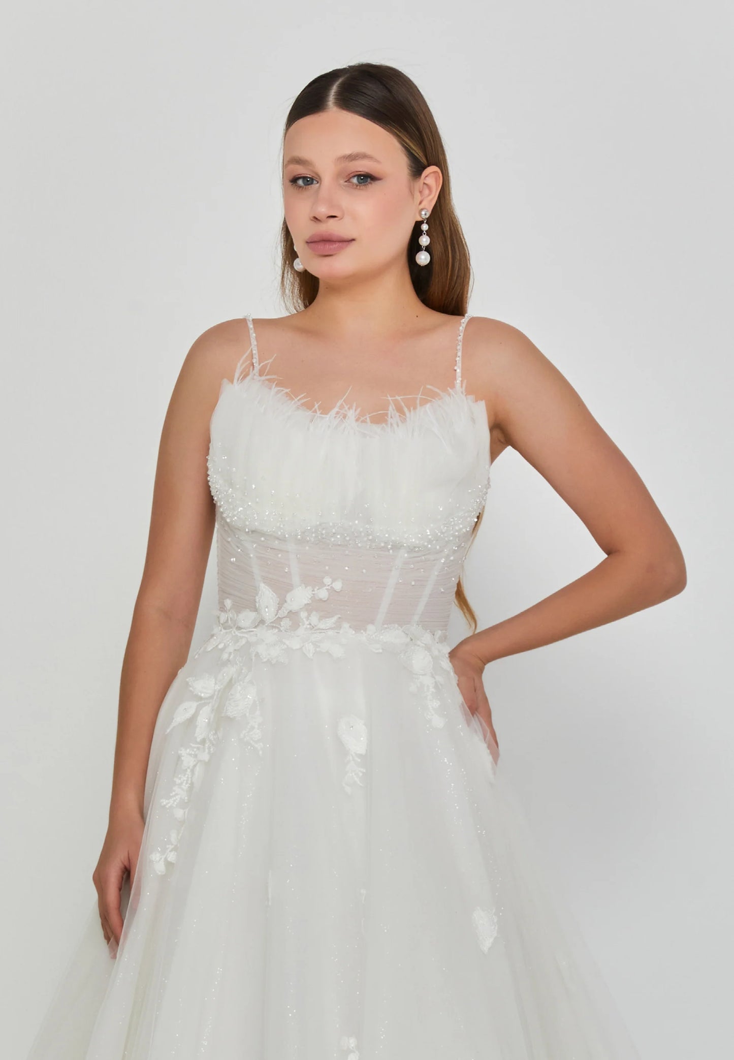 Sleeveless Maxi Tulle Regular Wedding Dress Unit Price: €300