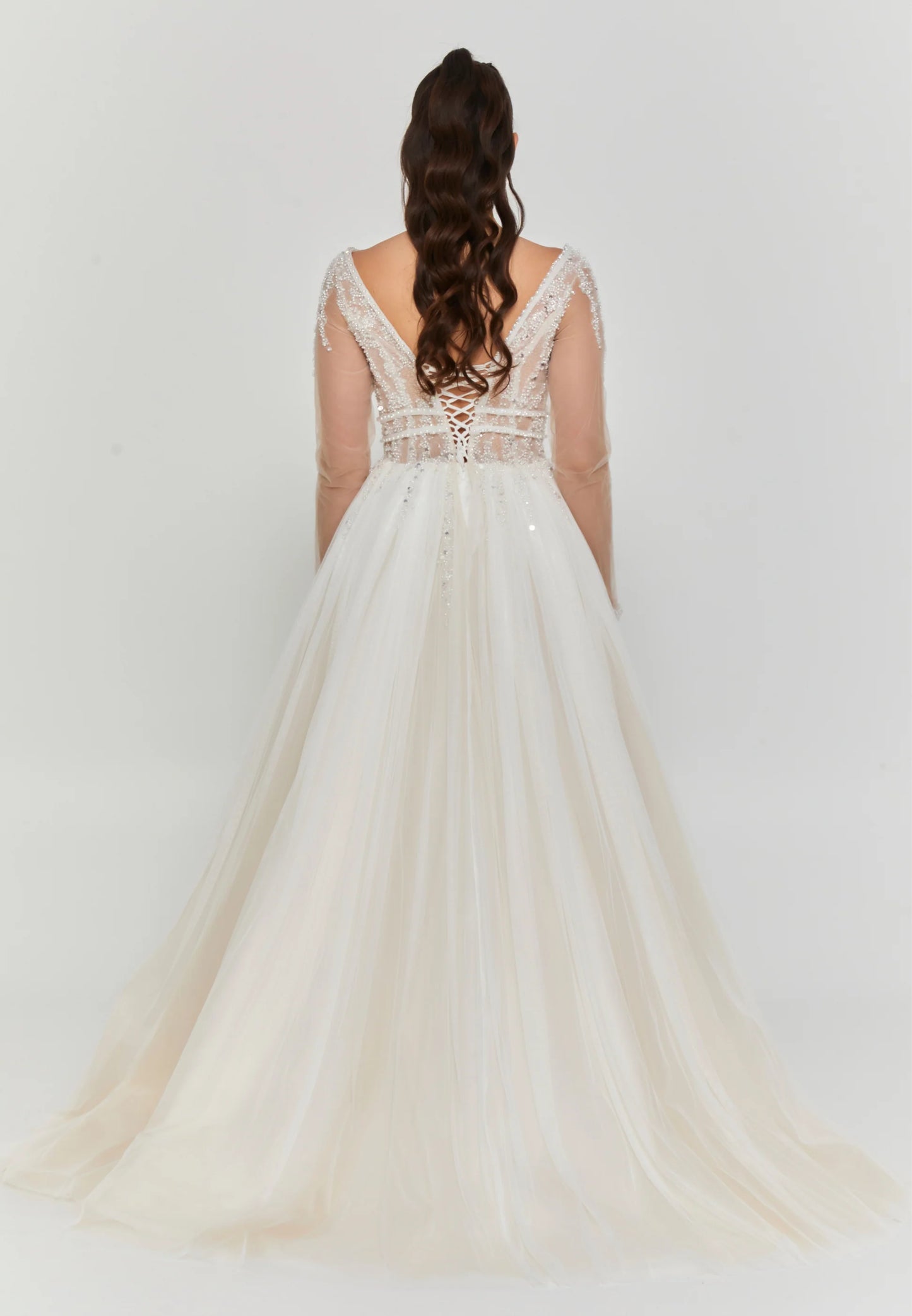 Long Sleeve Maxi Tulle Regular Wedding Dress Unit Price: €440