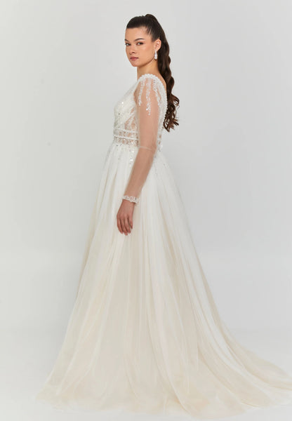 Long Sleeve Maxi Tulle Regular Wedding Dress Unit Price: €440