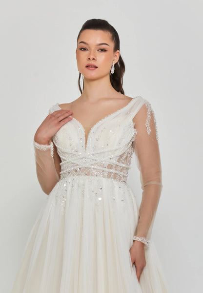 Long Sleeve Maxi Tulle Regular Wedding Dress Unit Price: €440