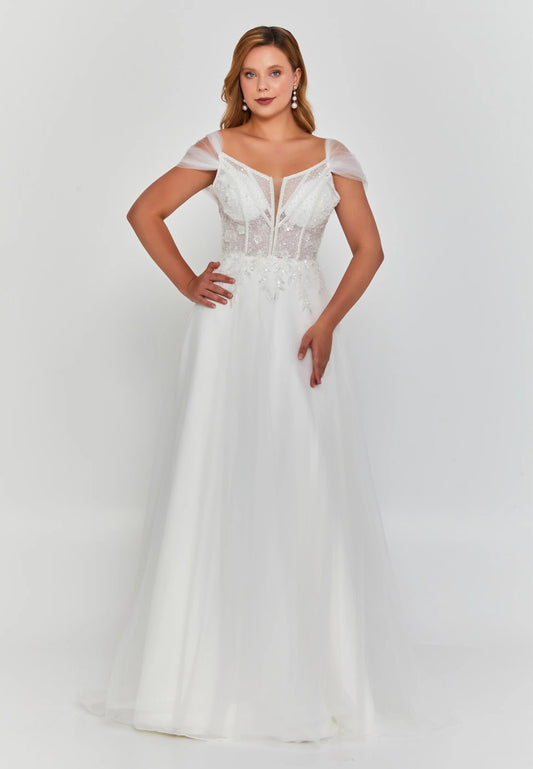 Off Shoulder Maxi Tulle Regular Wedding Dress Unit Price: €450
