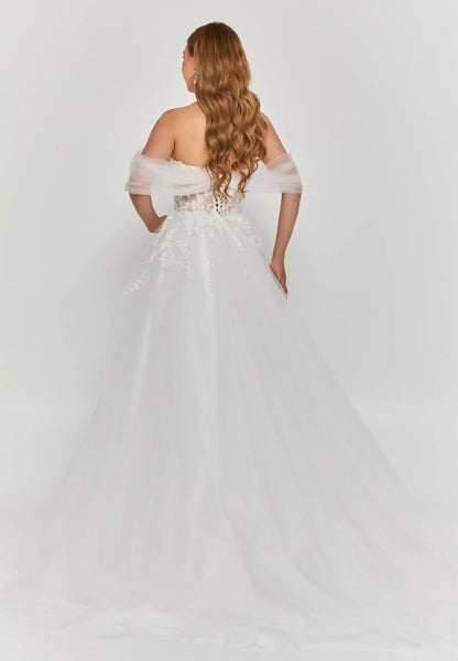 Off Shoulder Maxi Tulle Regular Wedding Dress Unit Price: €290