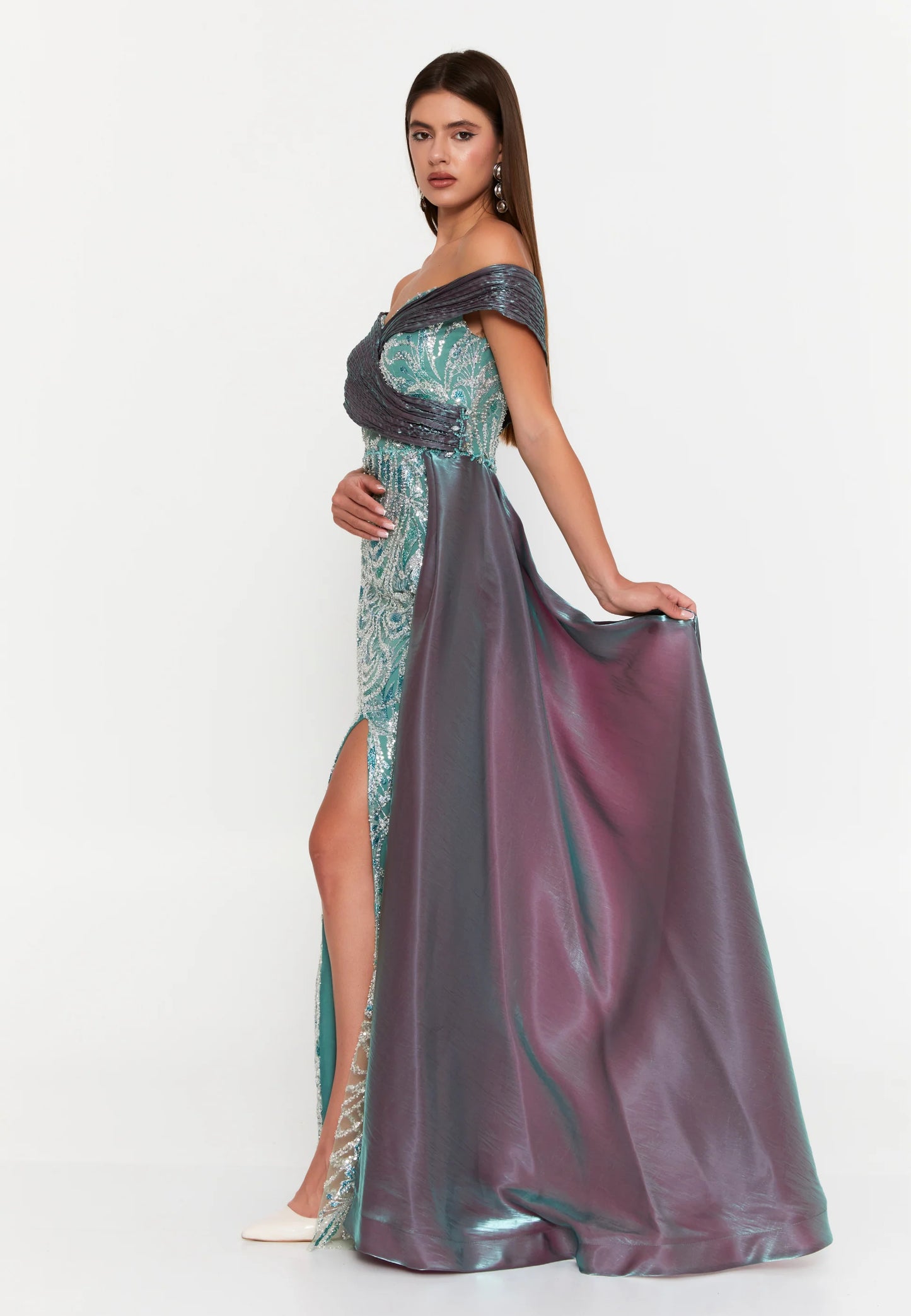 Off Shoulder Maxi Tulle Mermaid Regular Wedding Guest Dress Unit Price: €95