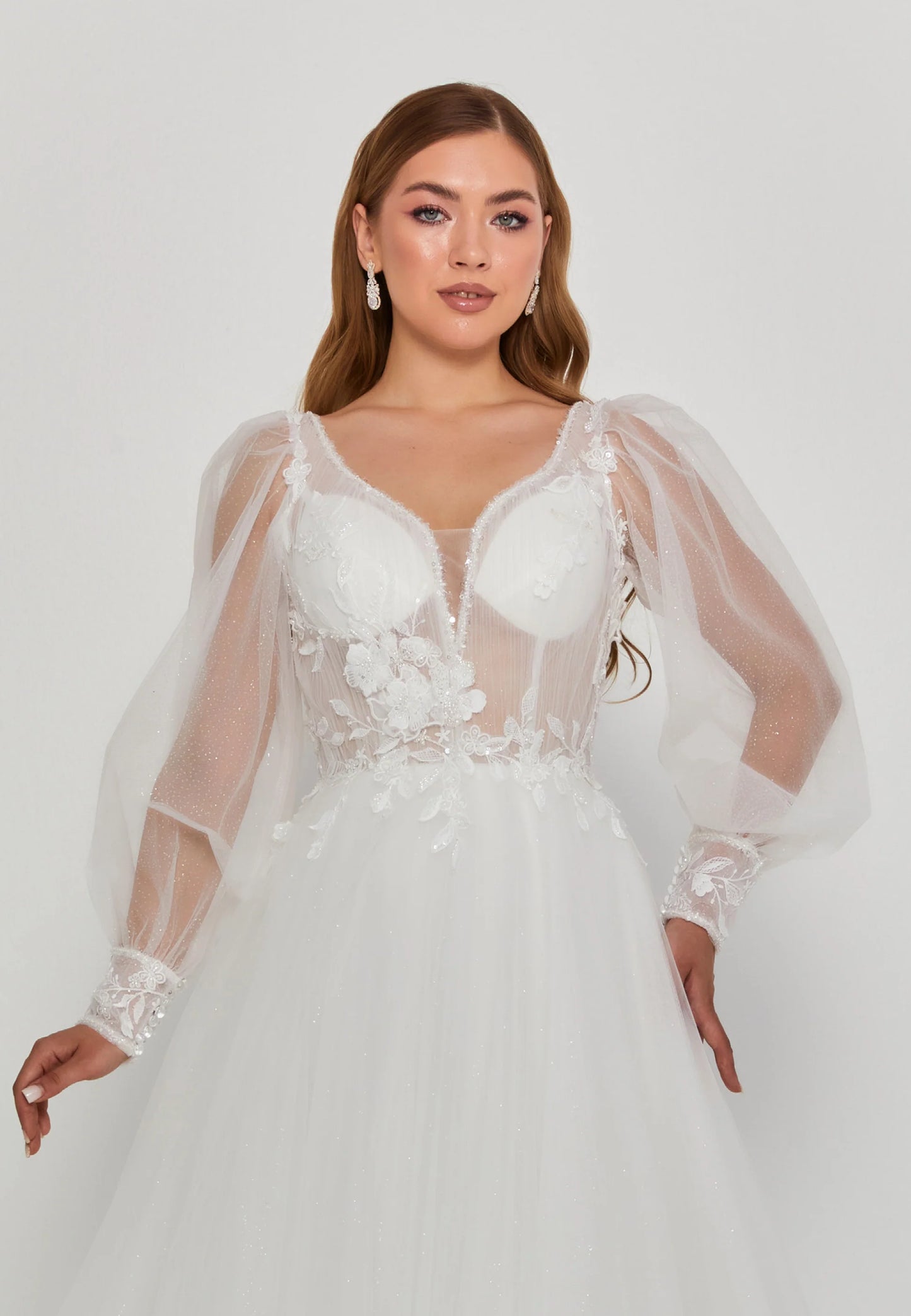 Long Sleeve Maxi Tulle Regular Wedding Dress Unit Price: €265