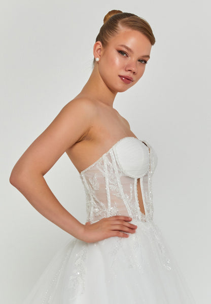 Strapless Maxi Tulle Regular Wedding Dress Unit Price: €200