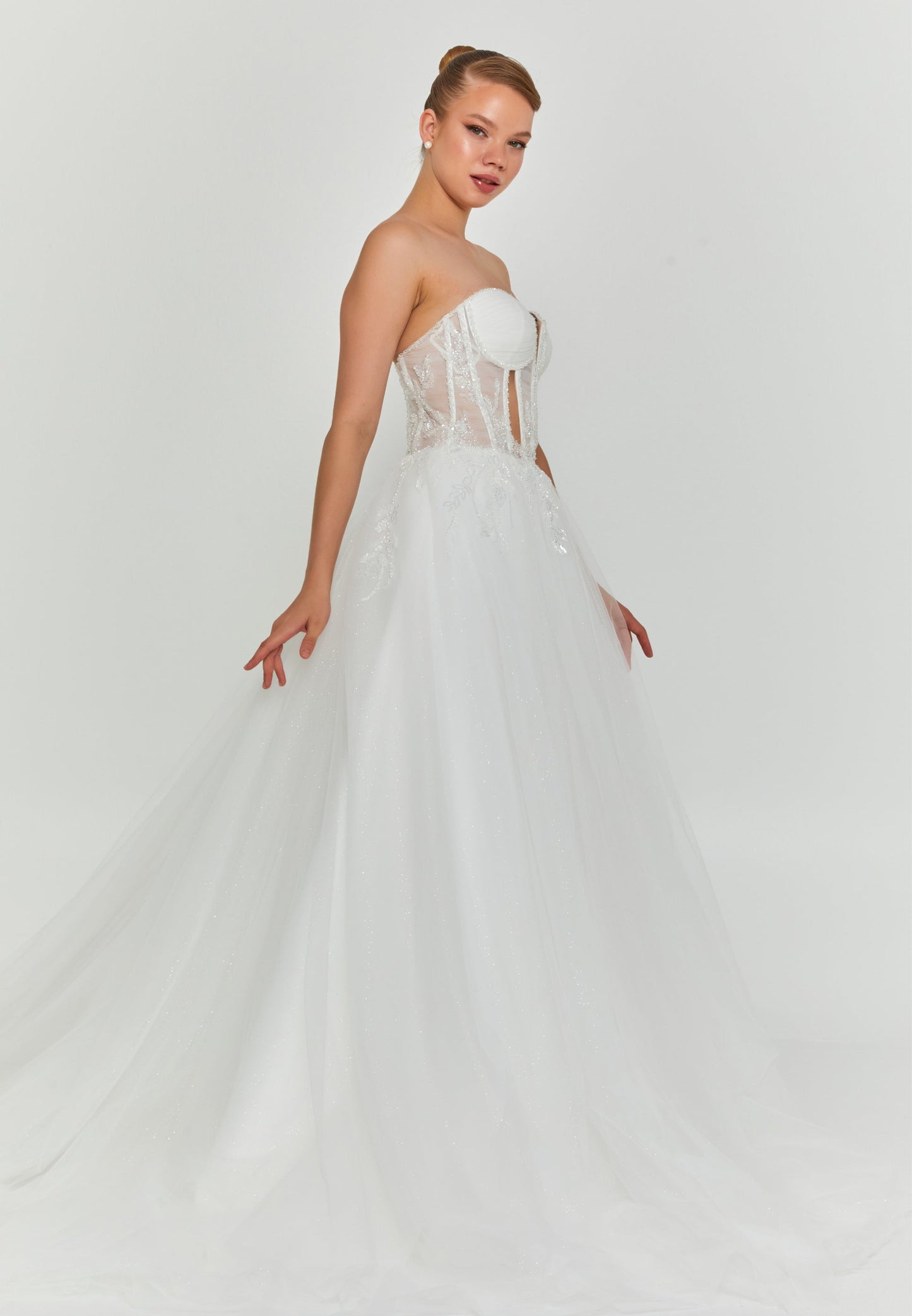 Strapless Maxi Tulle Regular Wedding Dress Unit Price: €200