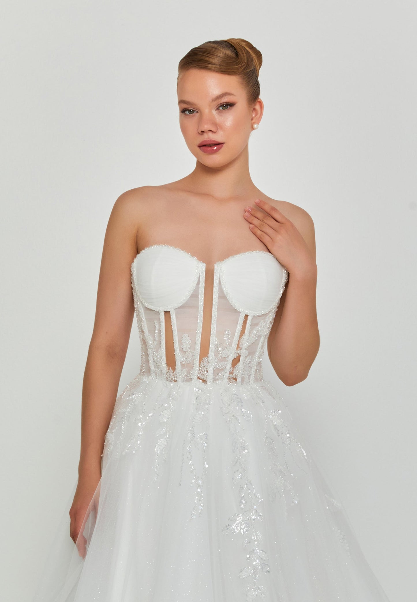 Strapless Maxi Tulle Regular Wedding Dress Unit Price: €200