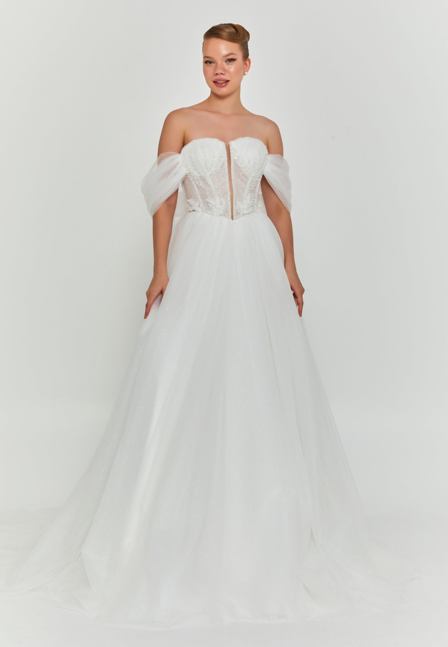 Off Shoulder Maxi Tulle Regular Wedding Dress Unit Price: €200